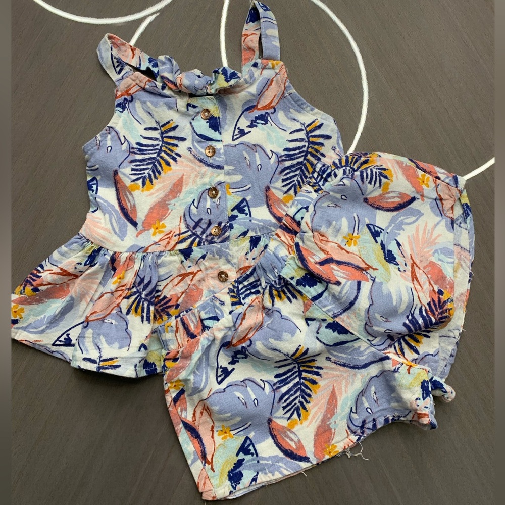 Vince Camuto Sleeveless Blouse & Short